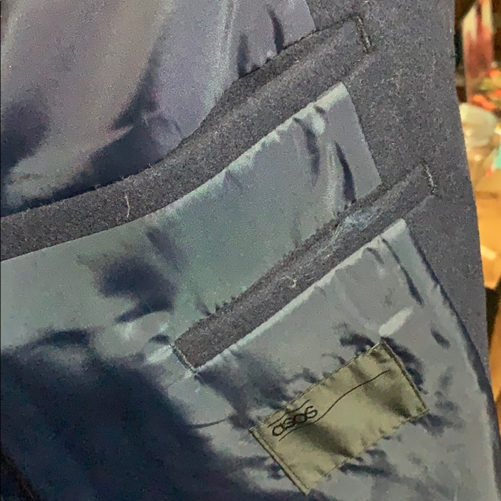 Overcoat - Picture 4 of 6